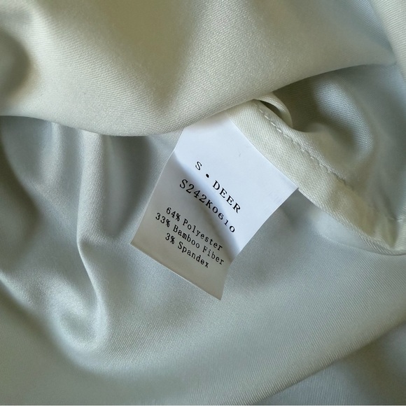 Tuxedo Pleated Oversized Drop Shoulder Key Hole Back Sleek Chic Buttondown Top S - Picture 6 of 8